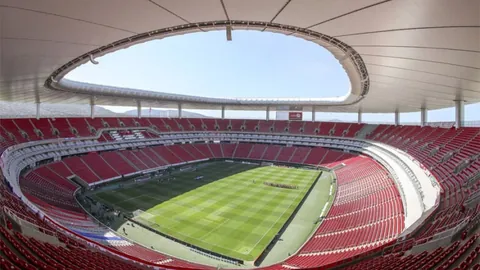 孙颖莎新加坡WTT大满贯轻松击败对手，新年开门红喜迎蛇年新春2月4日