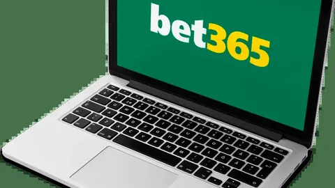 [图]U20国青十人奋战逆转吉尔吉斯斯坦，连战连捷提前挺进下一轮